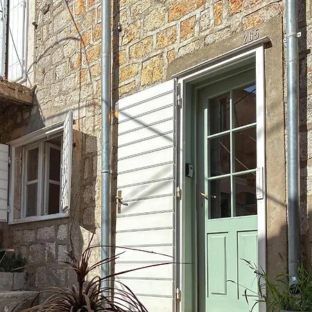 Dom wakacyjny Beautiful Home In Jelsa With Private Swimming Pool, Can Be Inside Or Outside Jelsa (Hvar)